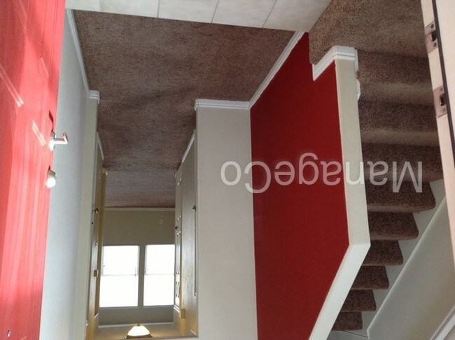 Building Photo - 14240 S Daisyfield Dr