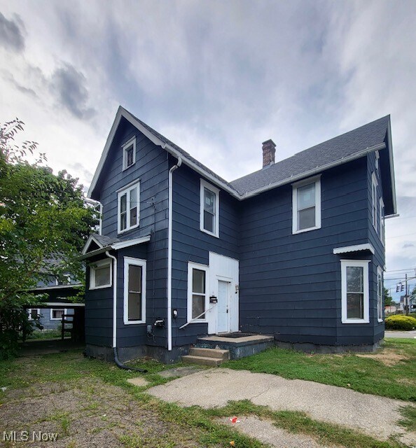 Building Photo - 949 Fulton Rd NW