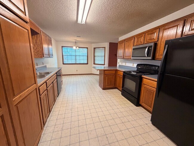 Foto del edificio - 1006 Nightingale Ln