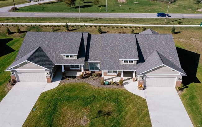 Building Photo - 3211 W Bartlett Dr