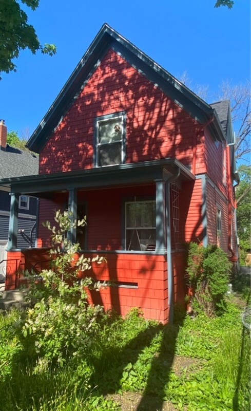Primary Photo - 617 S 1st St