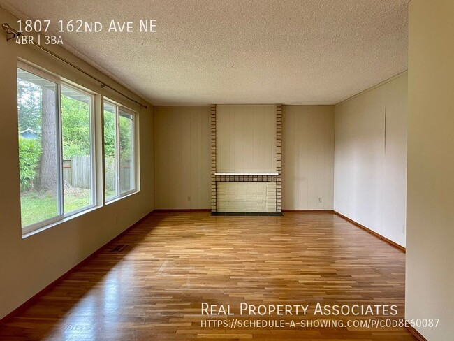 Building Photo - 1807 162nd Ave NE