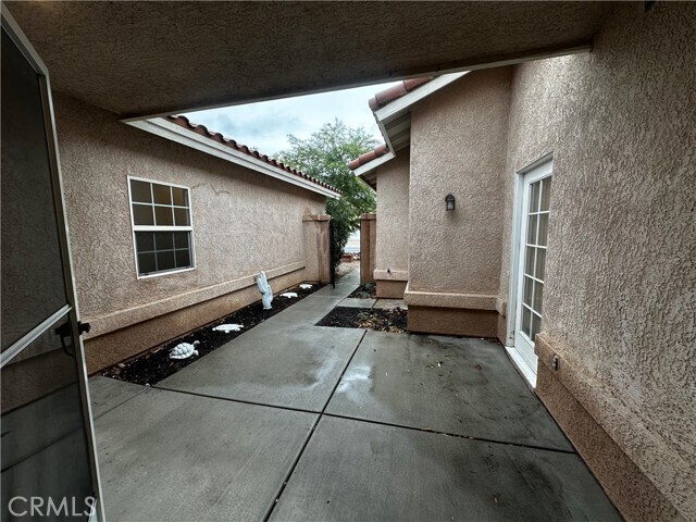 Foto del edificio - 14075 Driftwood Dr