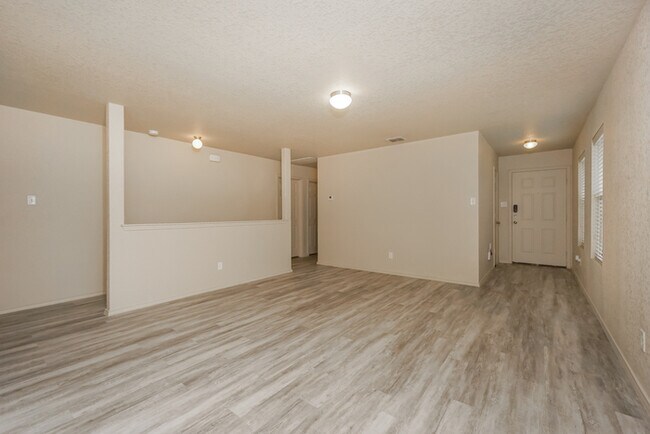 Building Photo - 5507 Degan Way