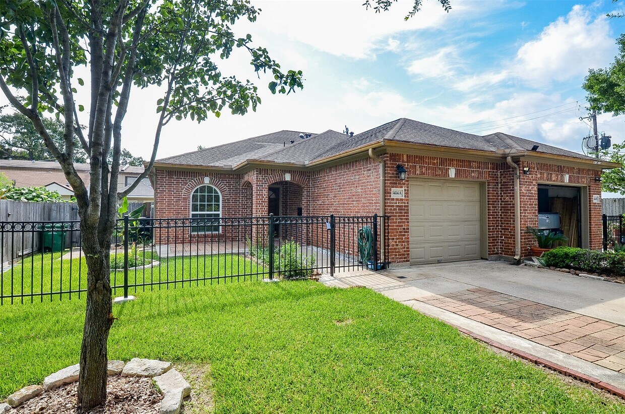 Foto principal - 1414 Southwick St
