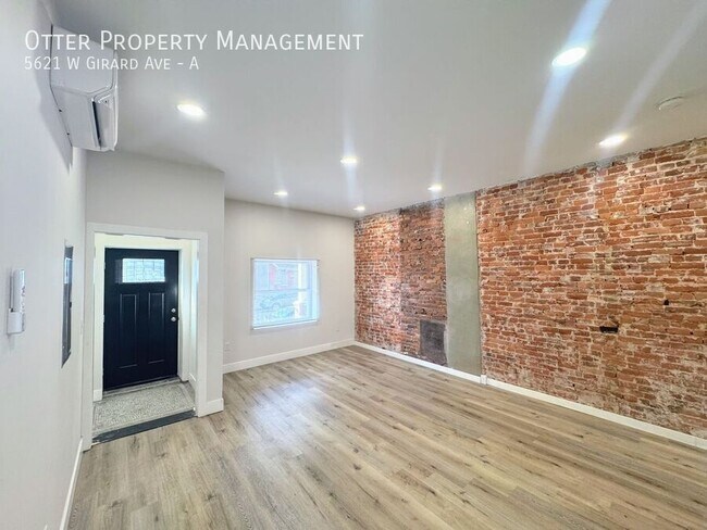 Foto del edificio - 5621 W Girard Ave