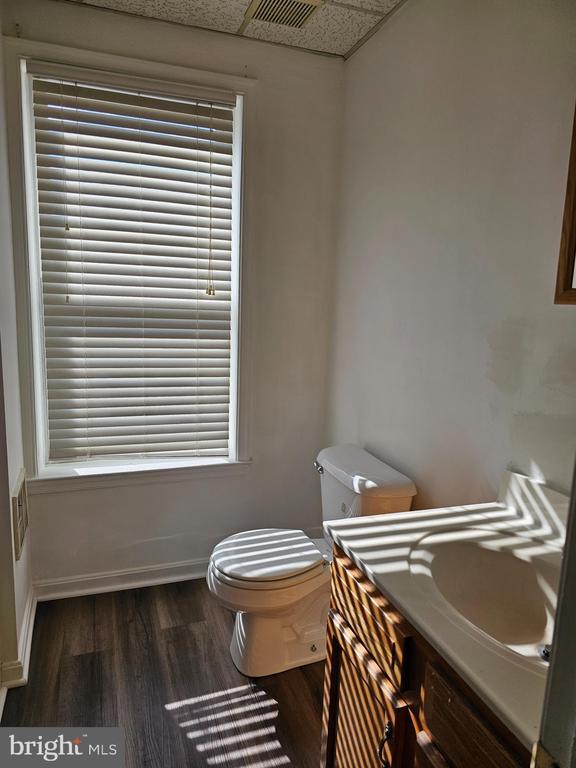 Foto del edificio - 505 E Main St