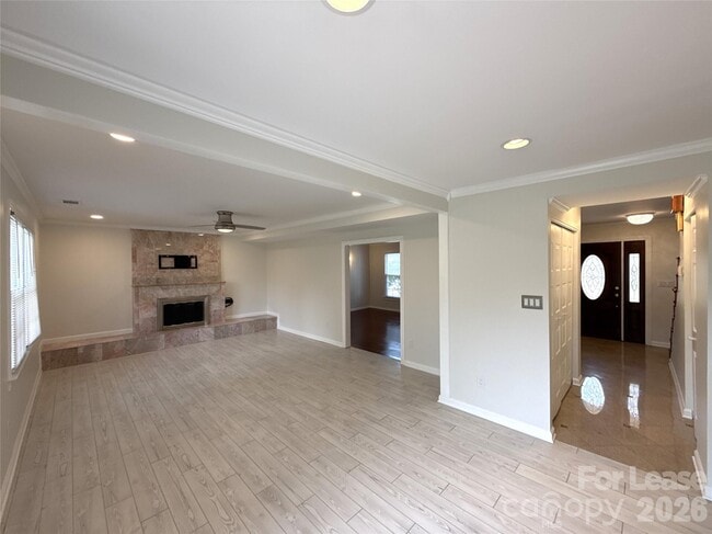 Building Photo - 7318 Connan Ln