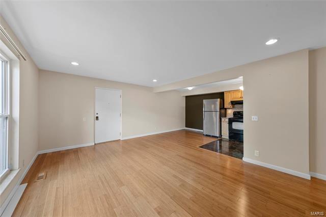 Foto del edificio - 10427 Briarbend Dr