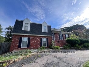 Building Photo - 5449 Thompson Cir