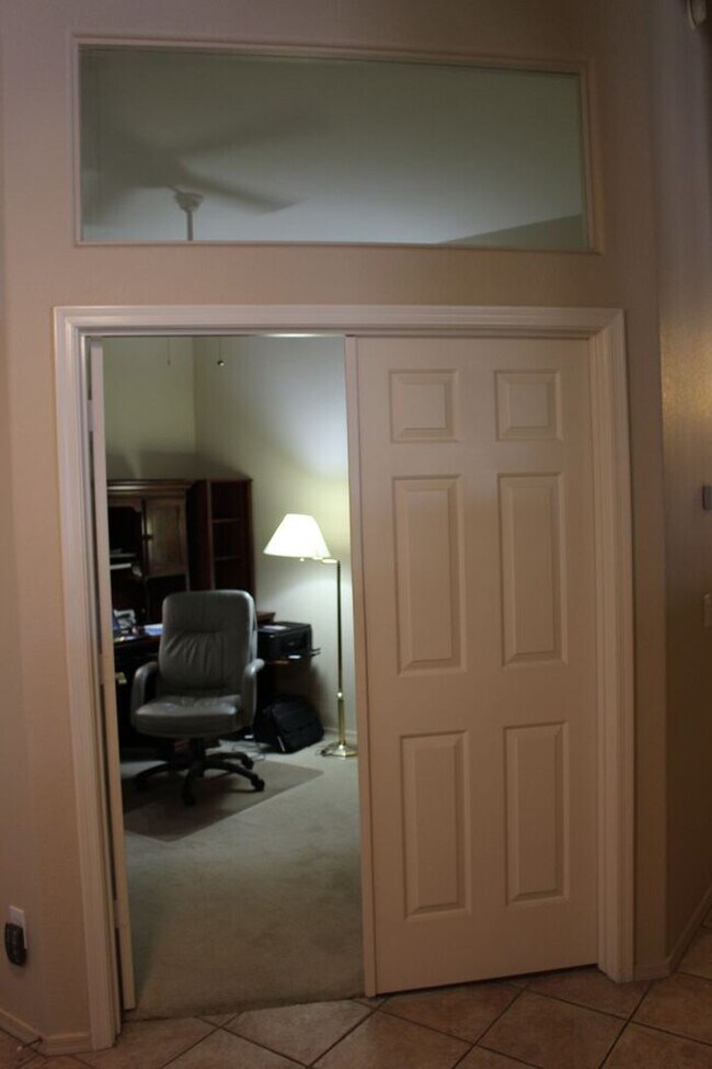 Foto del edificio - Attractive 3 bed, 2 bath home