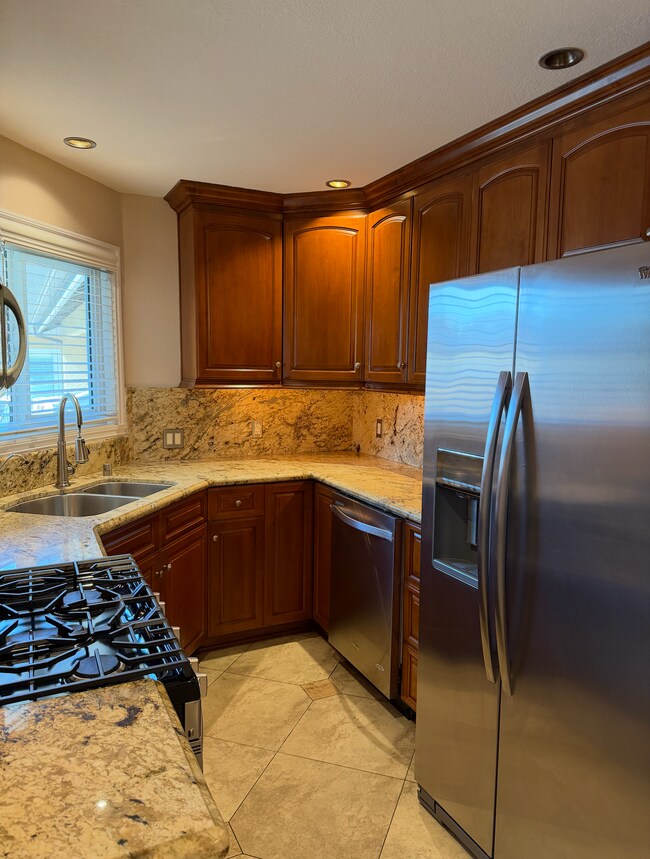 Foto del edificio - 4928 W 119th Pl
