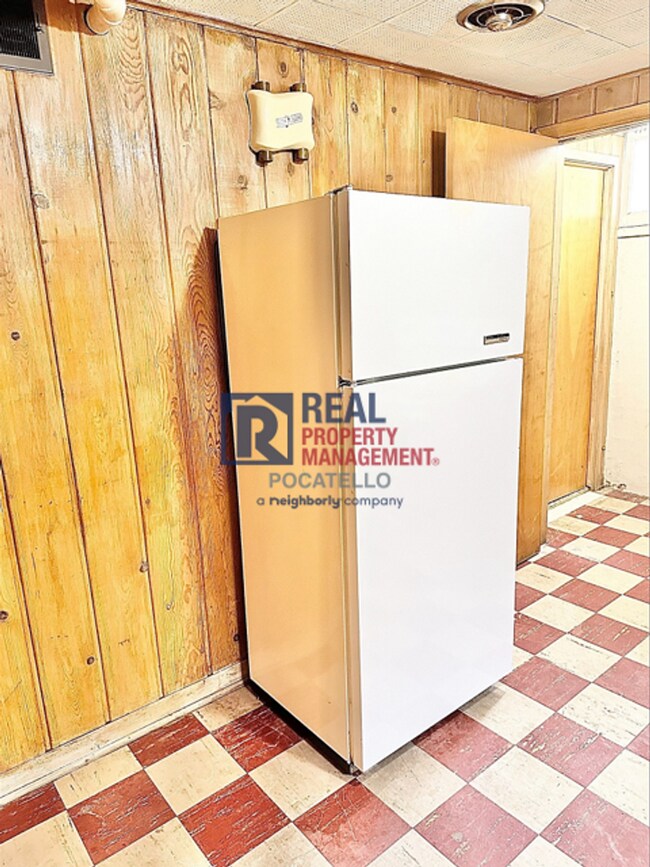 Foto del edificio - 651-655 W Lander