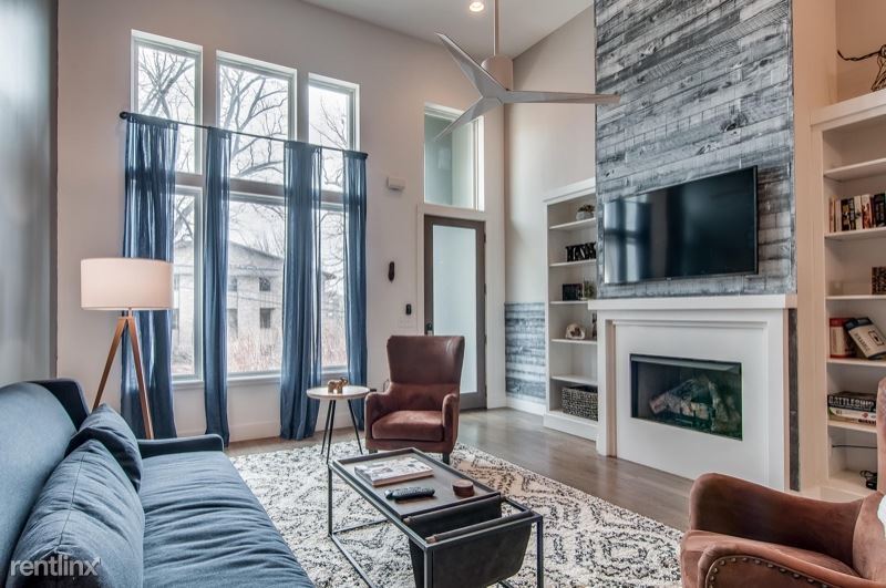 Primary Photo - 4 br, 3 bath Townhome - 405 Avoca St 3 Unit 3