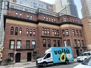 Building Photo - 11-411 St Joseph St