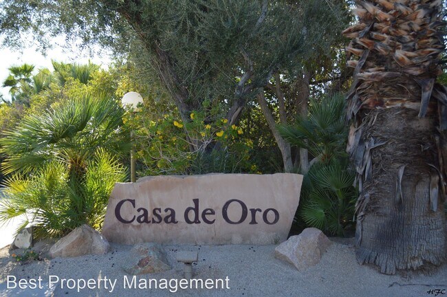 Foto del edificio - 3 br, 2 bath House - 1820 N Mira Loma Way