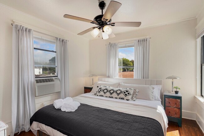 Foto del edificio - 110 W Meadow St