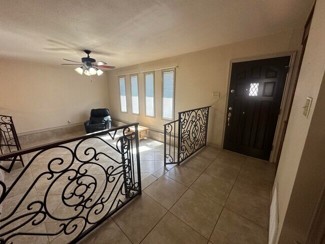 Foto del edificio - 4706 Pita Dr