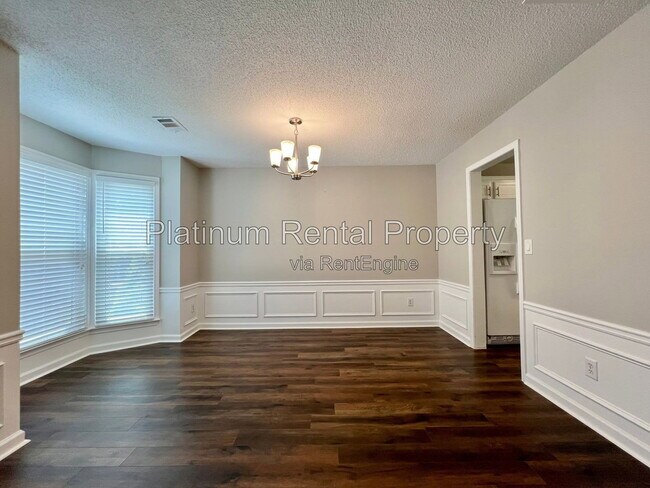 Foto del edificio - 2813 Priestcliff Dr SE