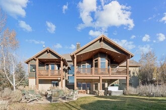 Building Photo - 6035 Mountain Ranch Dr