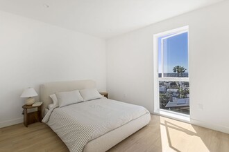 Interior Photo - 3844 W 27th St