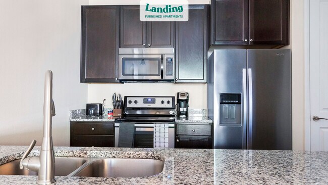 Foto del edificio - 13490 Gran Bay Pkwy
