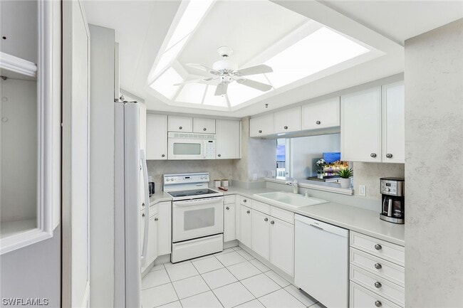 Foto del edificio - 4651 Gulf Shore Blvd N