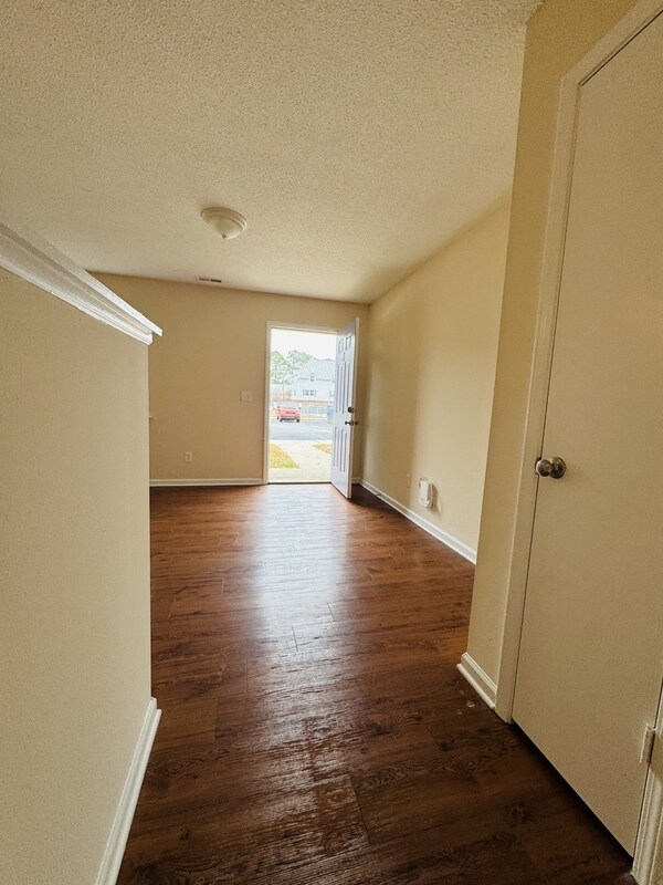 Building Photo - 3020 Adams Blvd