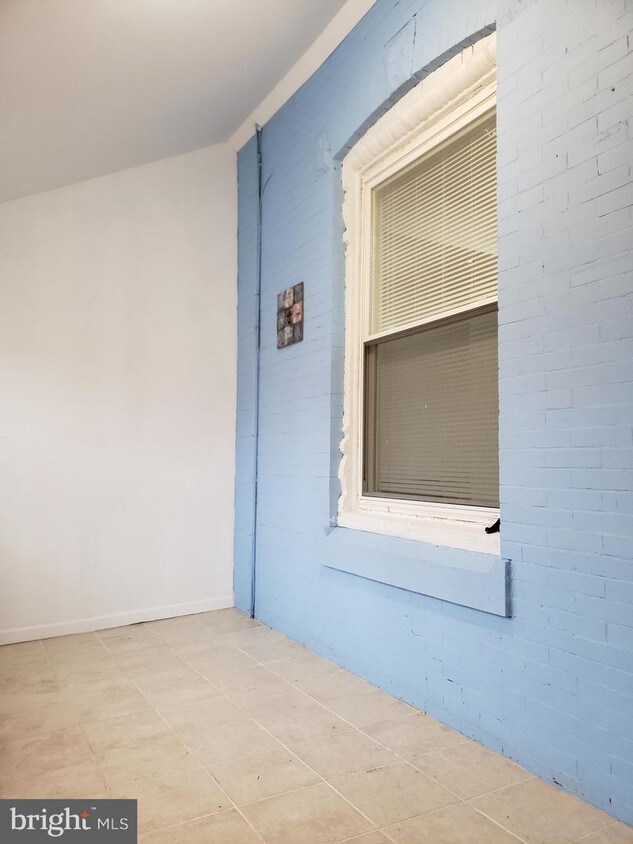 Foto principal - 1221 S 49th St