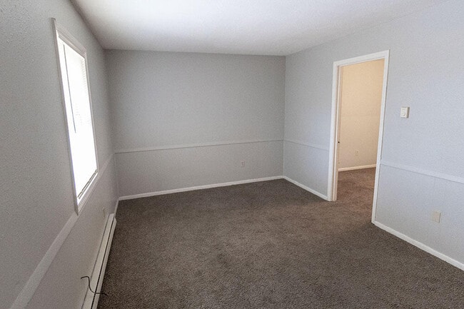 Building Photo - 1431 N Dawn Dr