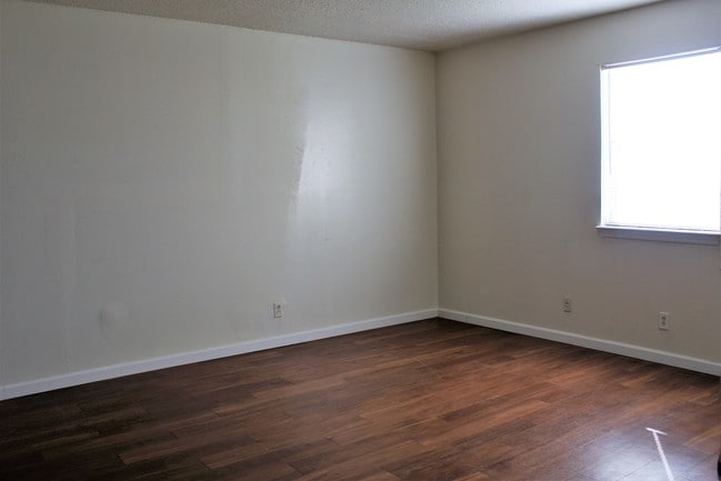 Building Photo - Buena Vista Apartments