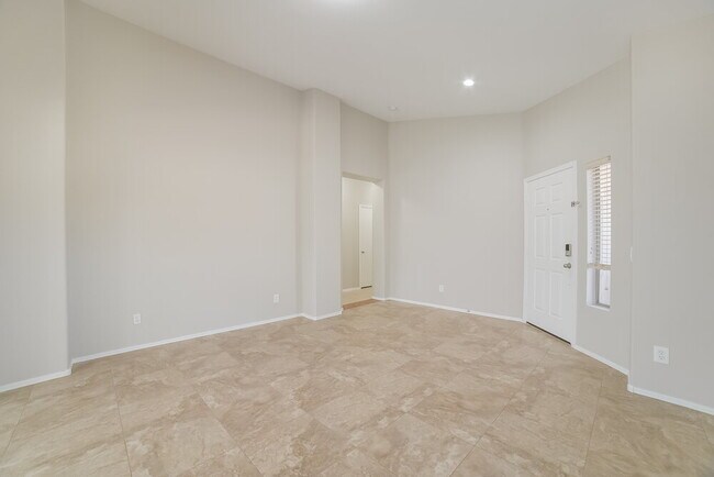 Foto del edificio - 3556 W Warren Ln