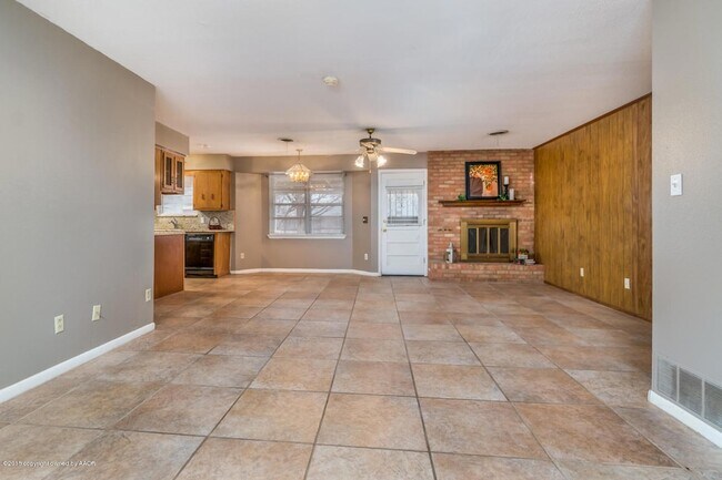 Foto del edificio - 5103 Mesa Cir