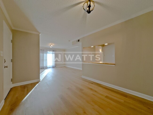 Building Photo - 1202 Woodland Vlg