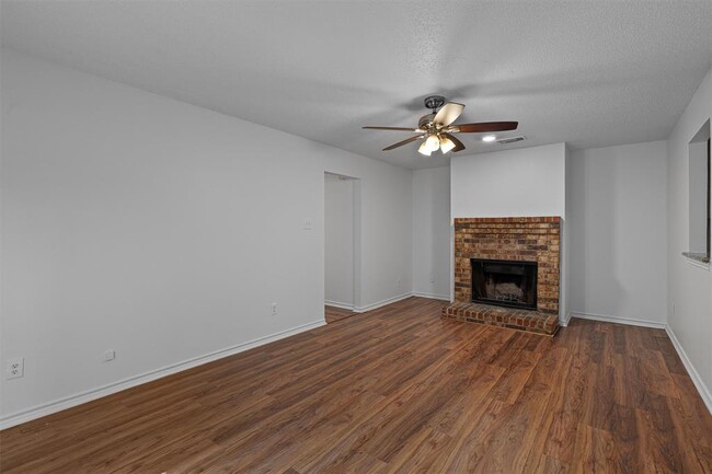 Foto del edificio - 2602 Alcott Ln
