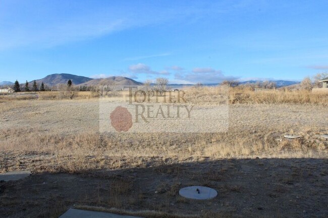 Building Photo - 1053 Orion Rd