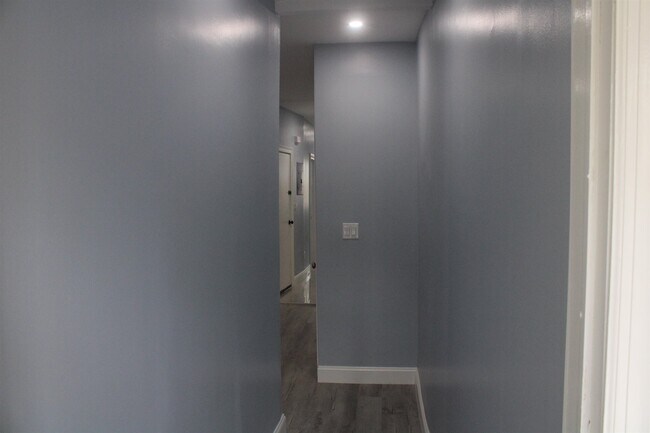 Foto del edificio - 74 Winfield Ave