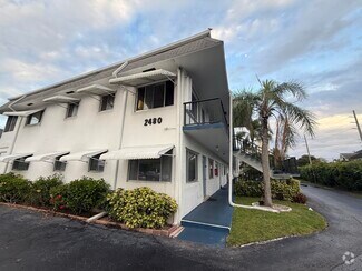 Building Photo - 2480 Lake Osborne Dr