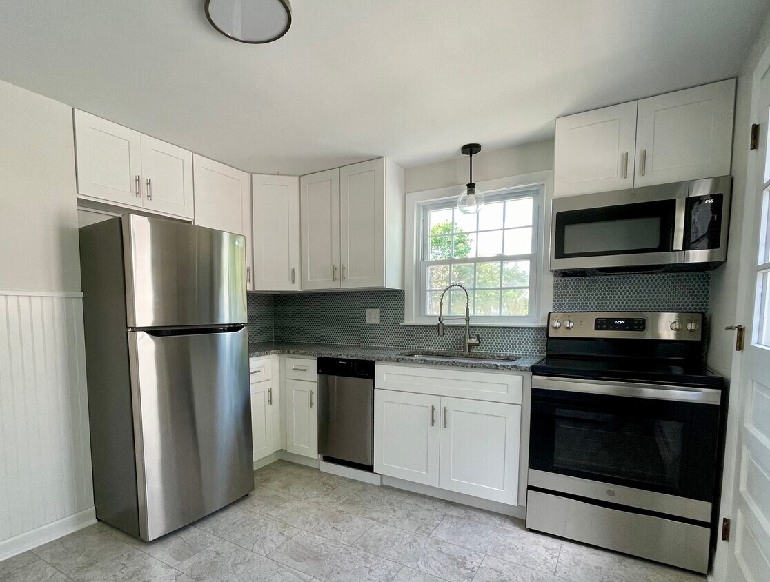 Kitchen - 306 Park Rd