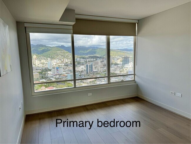 Foto del edificio - Pacifica Honolulu, 2 bdrm, 2 bath, 2 covered parking, just below the Penthouse