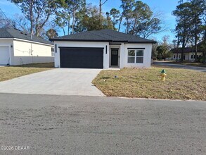 Building Photo - 1621 Illinois St