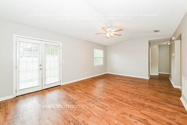 Foto del edificio - 3943 San Pablo Rd S