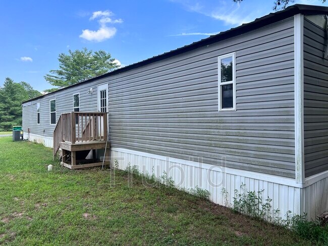 Building Photo - 116 Top Run Dr