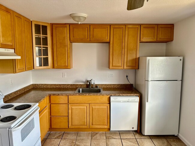 Building Photo - Charming 2-Bedroom Condo in Antioch