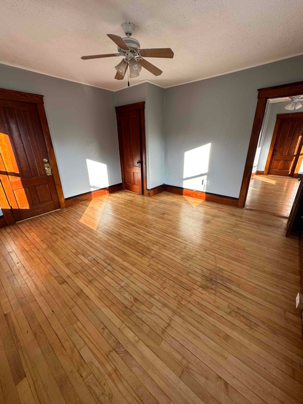 Building Photo - 348 Rollstone St