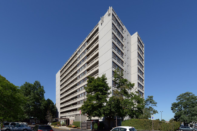 Building Photo - Wollaston Manor - Age 62+ or Disabled