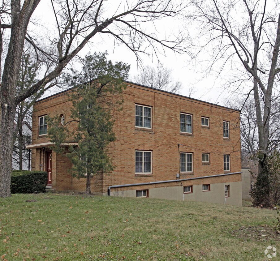 2232 Emerson Ave, Dayton, OH 45406 Apartments in Dayton, OH