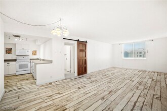 Building Photo - 3930 University Center Dr