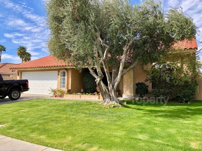 Building Photo - 28431 Avenida Duquesa