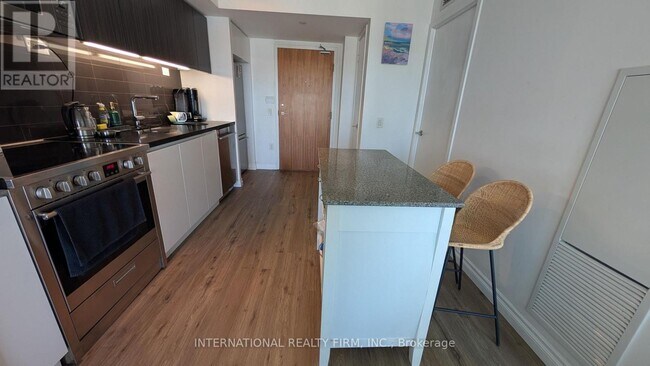 Building Photo - 85 Queens Wharf Rd